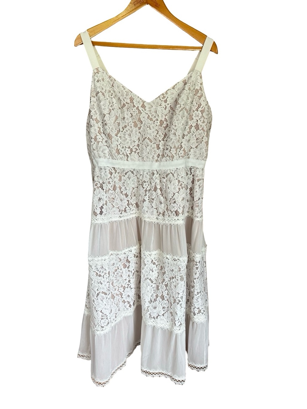City Chic Rosalyn Lace Cream Beige Tiered Midi Tank Dress L/20 - Picture 6 of 12